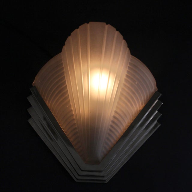Art Deco French Wall Lights from Atelier Petitot, 1920s, Set of 2 For Sale - Image 10 of 17