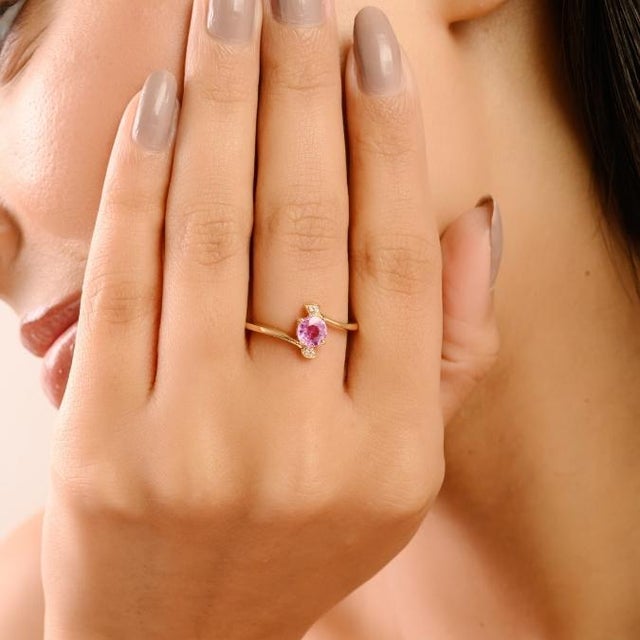 14k Gold Natural Pink Sapphire Bypass Diamnd Three Stone Promise Ring Size 5 For Sale - Image 4 of 16