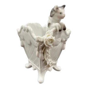 Early 20th Century Victorian Petite Vase or Trinket Dish With Kitty