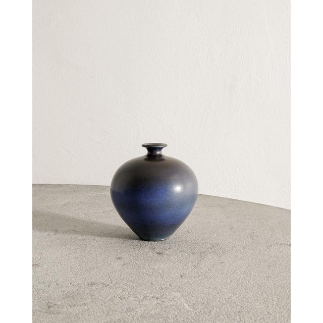 Vintage Dark Blue Vase by Berndt Friberg, 1970s For Sale - Image 6 of 6