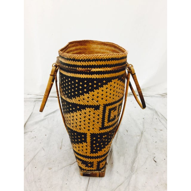 Mid 20th Century Vintage Cotabato City Woven Souvenir Bag For Sale - Image 5 of 8