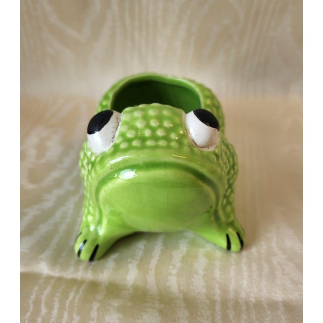 Mid-Century Modern Vintage Mottahedeh Jean Roger Style Frog Planter For Sale - Image 3 of 17