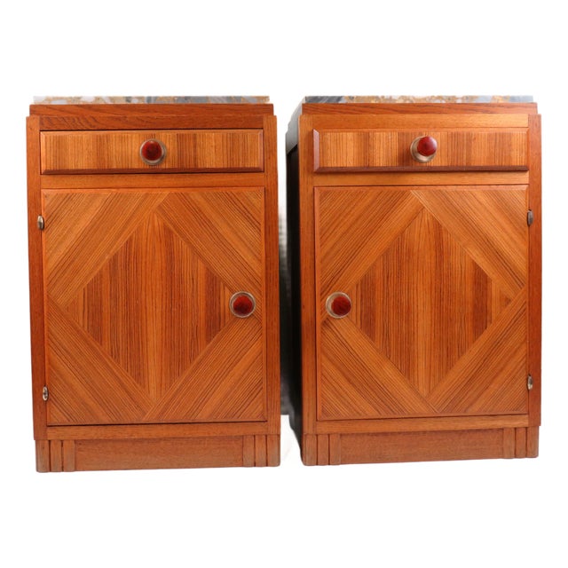 French Art Deco Oak Bedside Cabinets with Inset Marble Tops, 1930s, Set of 2 For Sale