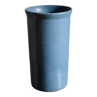 Vintage Blue Bennington Pottery Ceramic Utensil Holder Vase For Sale