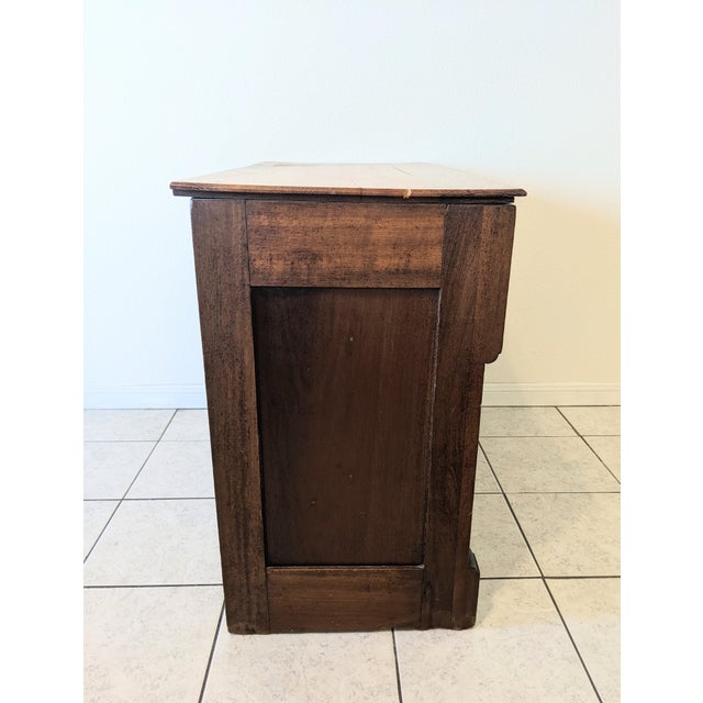 American Late 19th Century Antique Eastlake Style Chest of Drawers For Sale - Image 3 of 11