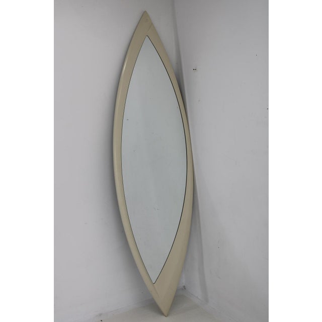 Fiberglass frame in good original condition with minor signs of use - Mirror itself in good original condition.