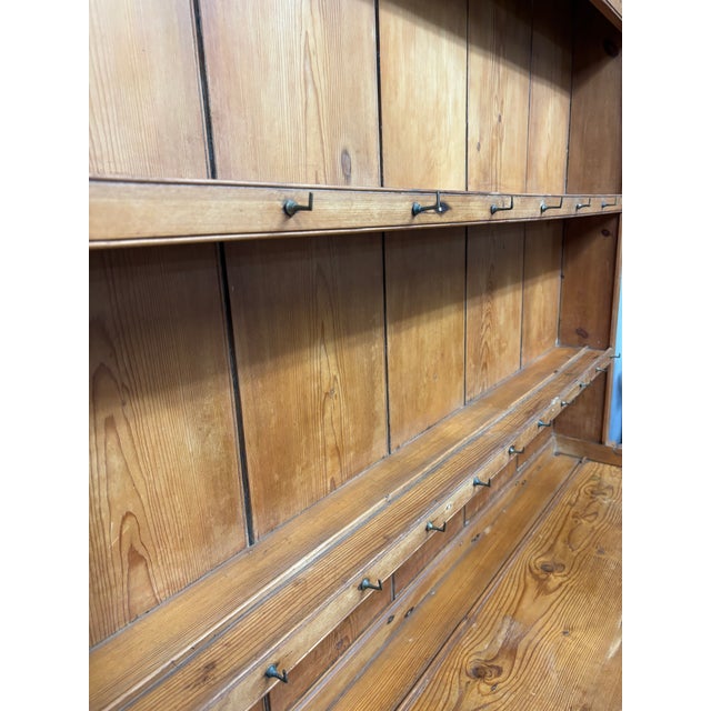Brown 19th Century English Pine Dresser Hutch For Sale - Image 8 of 9