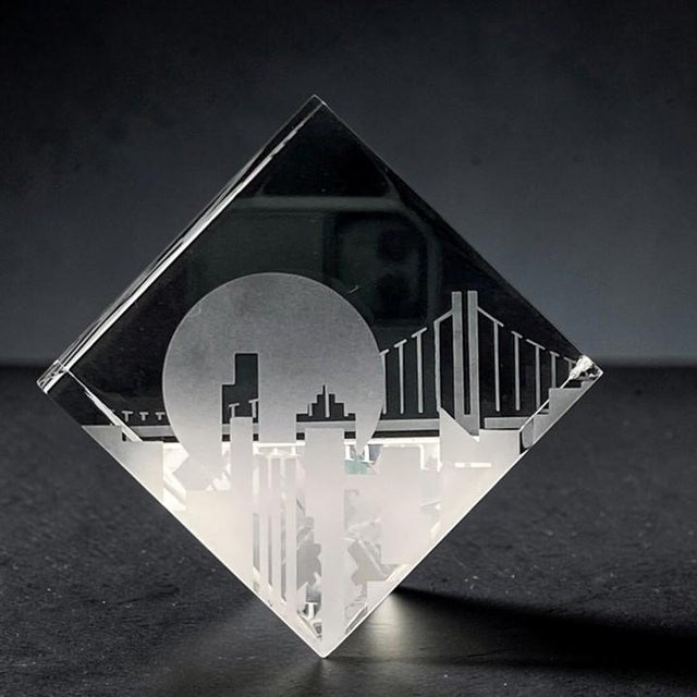 Steuben Glass Prism Paperweight New York City Skyline (City Block) Signed No. 8156, Etched Art Glass (Vintage 1990s) For Sale - Image 15 of 15