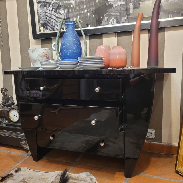 Vintage French Chest of Drawers in Lacquered Wood by David Lange, 1970s For Sale - Image 4 of 18