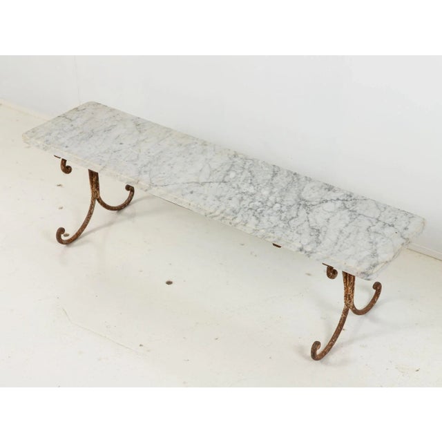 Transport yourself to the enchanting world of 1940s French elegance with this exquisite marble dessert stand. Its opulent...