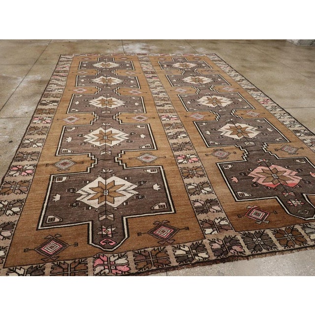 Textile Galerie Shabab Collection Mid-20th Century Turkish Anatolian Room Size Carpet For Sale - Image 7 of 10