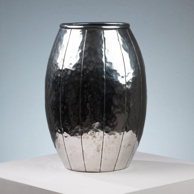 Hammered Pewter Vase by Jean Després, 1930s, in Flawless conditions. Designed 1920 to 1949 This piece has an attribution...