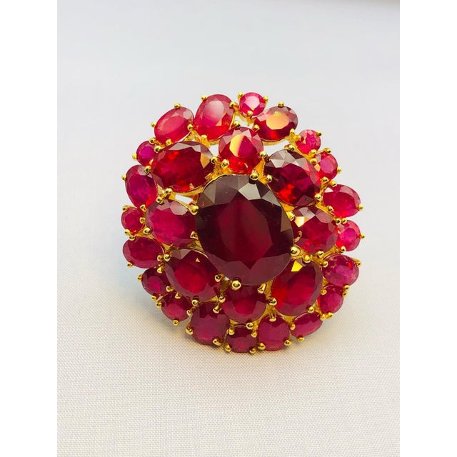 Bochic "Orient" Vintage Ruby 40 Carats Ring Set In 18K Gold & Silver For Sale - Image 18 of 18