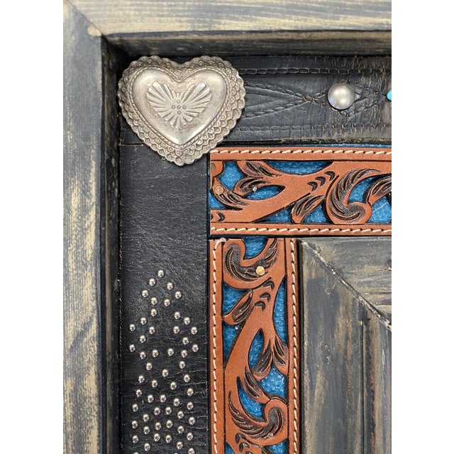 "Out of the Mist" ~ Lorie Batson Original Oil Painting. A Group of Horses at Dawn as the Mist Is Rising Off the Pond. For Sale - Image 10 of 17