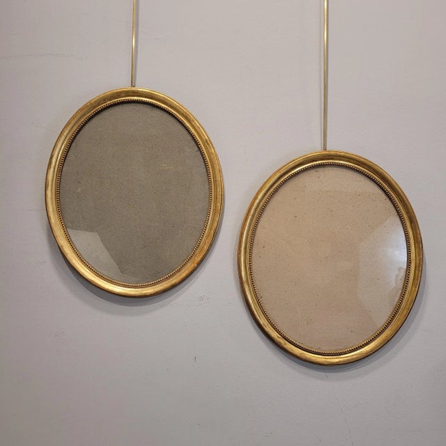 Napoleon III Oval Gilded Frames, Set of 2 For Sale - Image 4 of 18