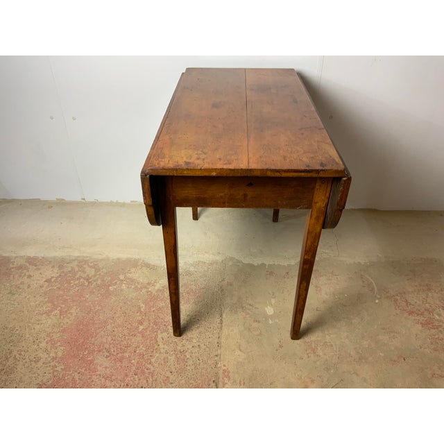 Late 18th Century Federal Cherry Pembroke Table For Sale - Image 4 of 13