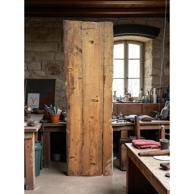 Gothic 1880's English Carved Oak Gothic Style Crusader Knight in 18th Century Thick Plank For Sale - Image 3 of 7