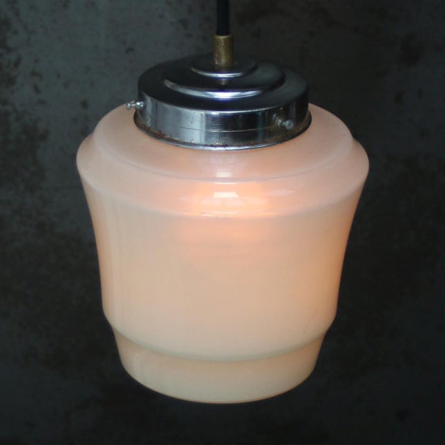 1950s French Art Deco Green Clichy Glass Pendant Lamp For Sale - Image 5 of 8