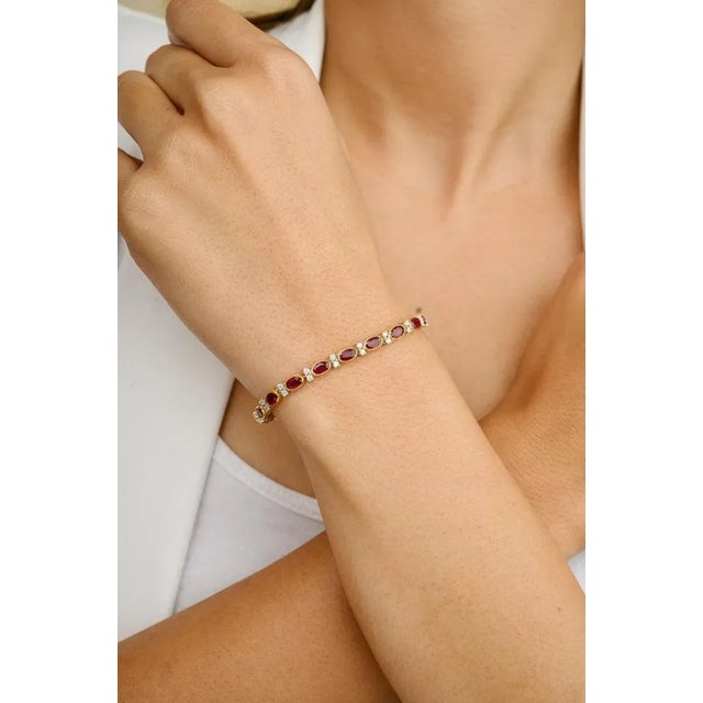 6.37 Cts Tennis Bracelet in 18k Yellow Gold Ruby Diamond by VRJewels For Sale - Image 4 of 10