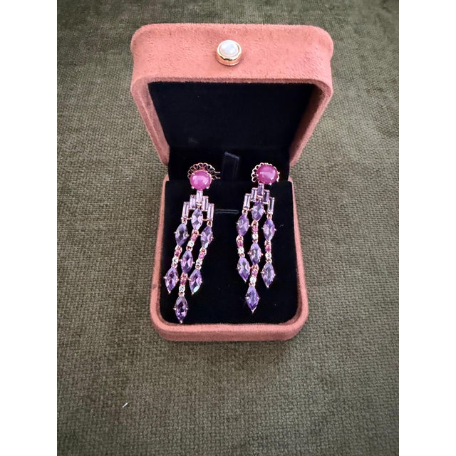 Bochic “Capri” Red Ruby & Purple Amethyst Earrings Set in 18K Gold & Silver For Sale In New York - Image 6 of 15