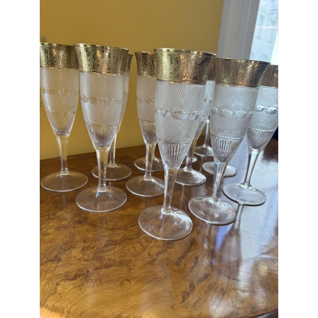Crystal Splendid Champagne Flutes with 24K Gold Rim from Moser, 1940s, Set of 12 For Sale - Image 3 of 8