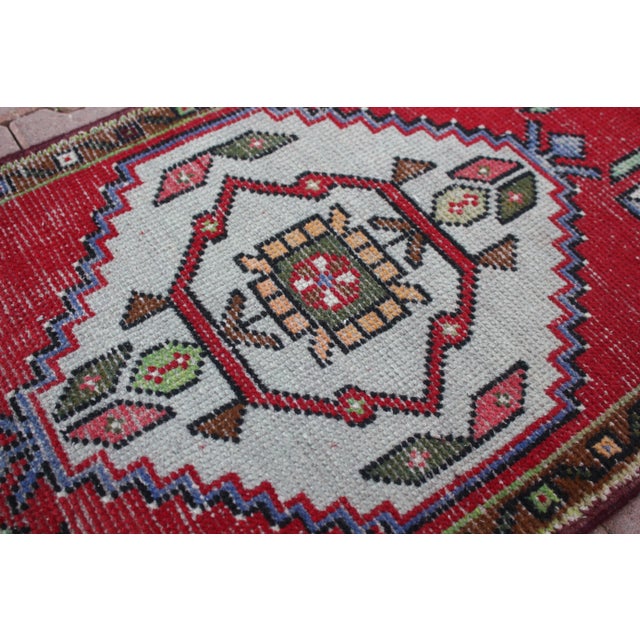 1960s Turkish Traditional Geometric Rug For Sale - Image 10 of 13