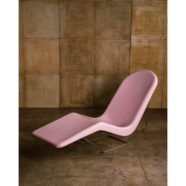 1960s 1960s Fibrella Lounge Chair by Le Barron, Powder Pink, Attributed For Sale - Image 5 of 7