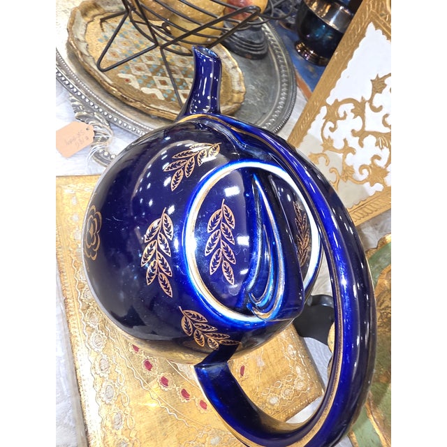 1940s Art Deco Cobalt Blue and Gold Teapot by Hall For Sale - Image 5 of 6