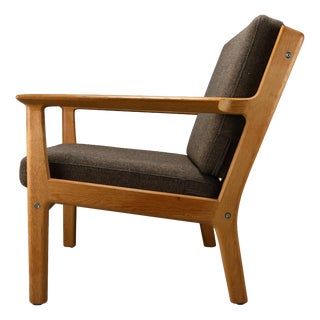 GE-265 Lounge Chair in Oak and Kvadrat Wool by Hans J. Wegner for Getama, Denmark, 1992 For Sale