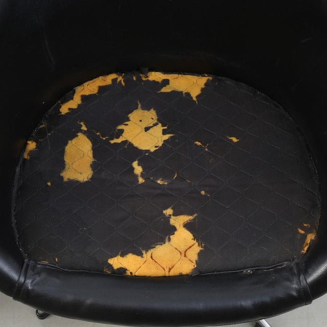 Vintage Swivel Chairs in Black Synthetic Leather with Chrome Bases, 1990, Set of 2 For Sale - Image 9 of 17