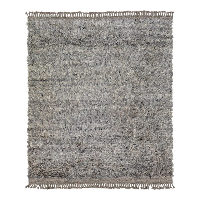 Gray Modern Moroccan Style Shaggy Wool Area Rug For Sale