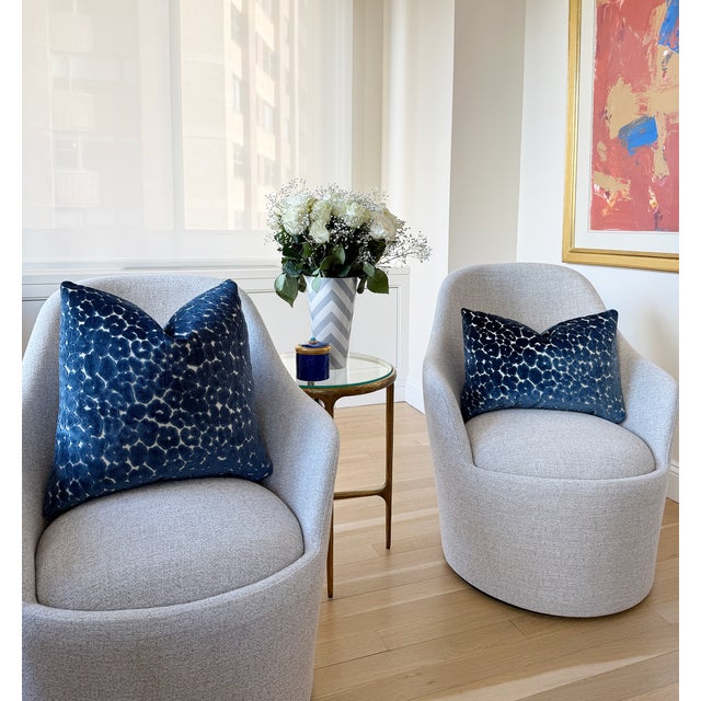 Modern Navy Leopard 20x20 Velvet Throw Pillow With Feather Down Insert For Sale - Image 3 of 5