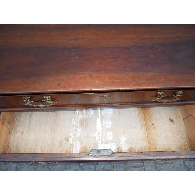 Antique Walnut Chest of Drawers, 18th Century For Sale - Image 15 of 18