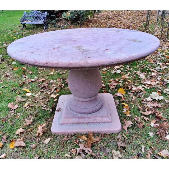 Round Table in Red Verona Marble with Square Base, Early 19th Century For Sale - Image 6 of 7