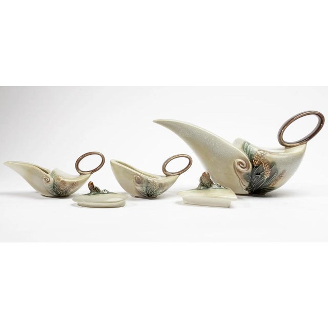 1950s Mid-Century Modern Hull Pottery Parchment & Pine Tea Set - 3pcs For Sale - Image 4 of 6