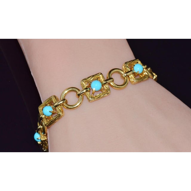 Vintage Mid-Century Solid 18k Gold & Natural Persian Turquoise Bracelet For Sale In Dallas - Image 6 of 11
