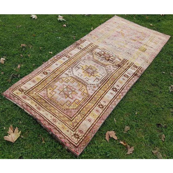 Mauve 1970s Vintage Caucasian Faded Rug - 3′2″ × 7′9″ For Sale - Image 8 of 10
