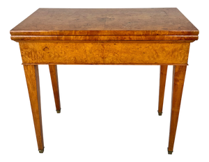 Game Table with Veneer Pattern in Ash Burl Wood, 1810