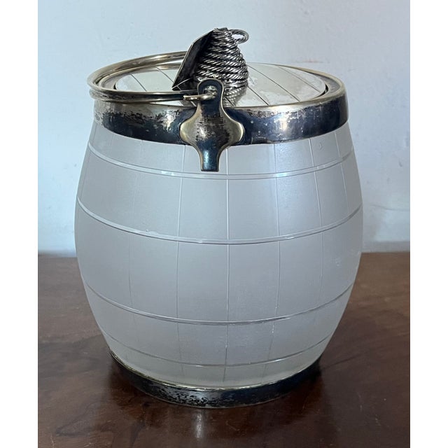 Antique 19th Century English Silverplate Biscuit Barrel For Sale - Image 9 of 18