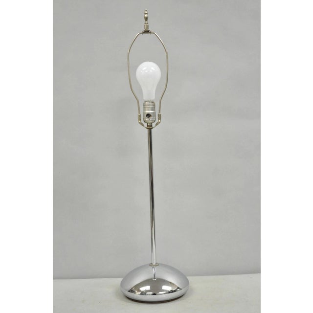 Vintage Mid Century Modern Chrome Modernist Table Lamp W/ Sculpted Base For Sale - Image 9 of 9