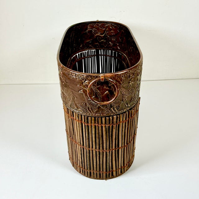 1980s 1980s Vintage Boho Chic Safari Coastal Tole Elephant, Monkey & Giraffe Faux Wood Bamboo Wastebasket For Sale - Image 5 of 16