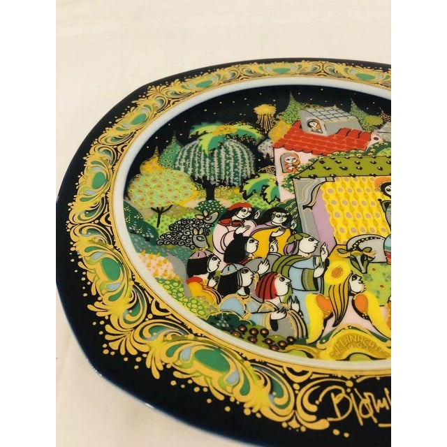 Rosenthal Silent Night Holy Night Christmas Plate by Bjørn Wiinblad for Rosenthal, 1983 For Sale - Image 4 of 8