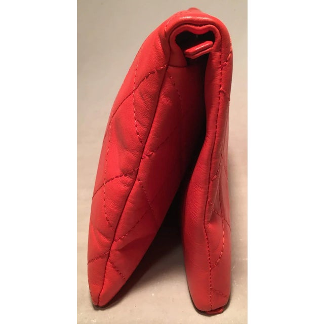 Animal Skin Chanel Red Quilted Leather CC Fold Over Clutch For Sale - Image 7 of 12