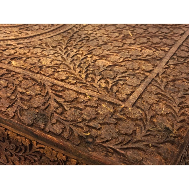 Indian Hand-Carved Wooden Box, 1930s For Sale - Image 17 of 18