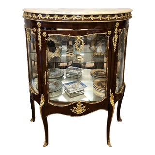 French Louis XV Display Cabinet With Marble Top – Solid Wood Vitrine With Gold Leaf Details For Sale