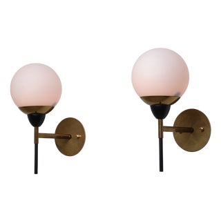 Vintage Italian Wall Sconces in Brass with Black Metal and Opaline Glass, 1950s, Set of 2 For Sale