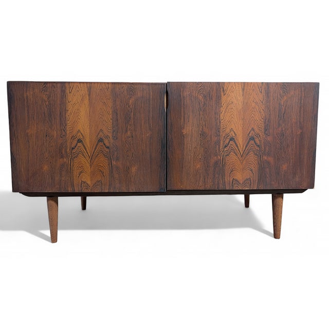 1950s 1950s Rosewood Cabinet / Media unit For Sale - Image 5 of 6