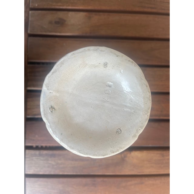 Mid Century Usa White Lotus Stoneware Art Pottery Vase For Sale In Santa Fe - Image 6 of 6