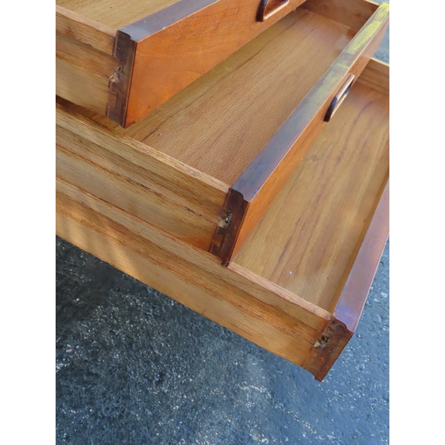 Danish Modern Nightstand Side End Bedside Table 6377 For Sale - Image 11 of 18