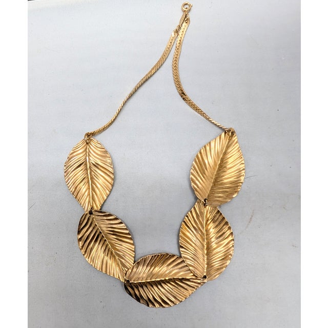 Vintage Signed Napier Goldtone White Enamel Leaves Collar Necklace For Sale In Philadelphia - Image 6 of 6